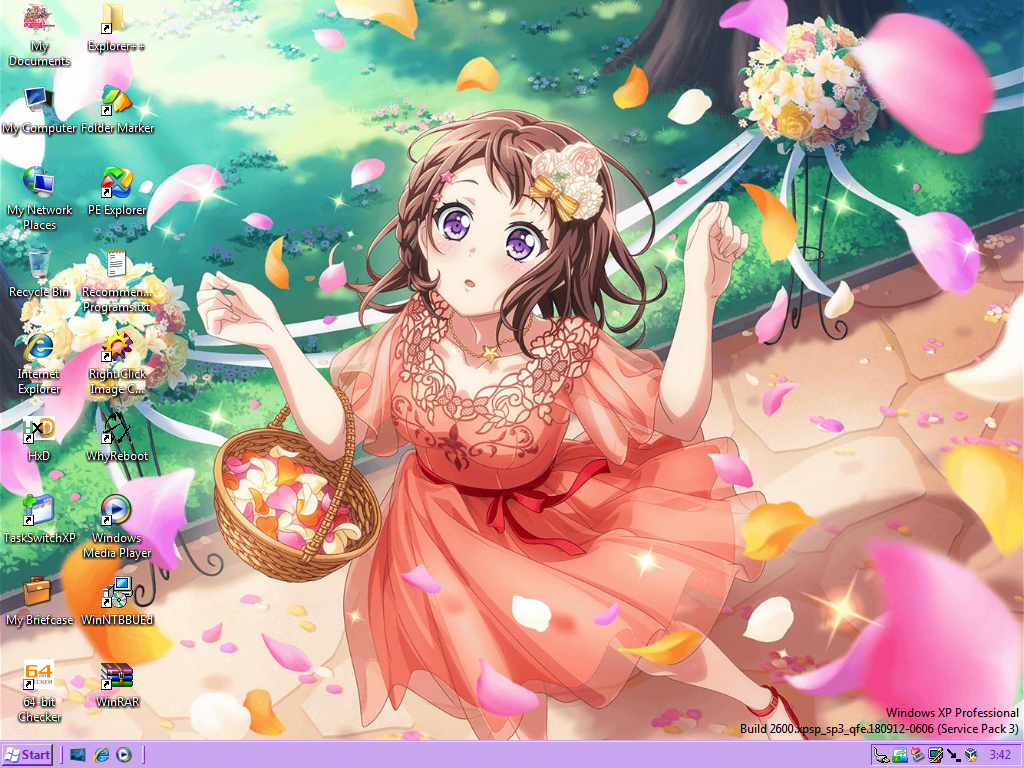 https://ia801401.us.archive.org/1/items/WinXPIntegralEdition-211207/XPIE-211207-Desktop.png
